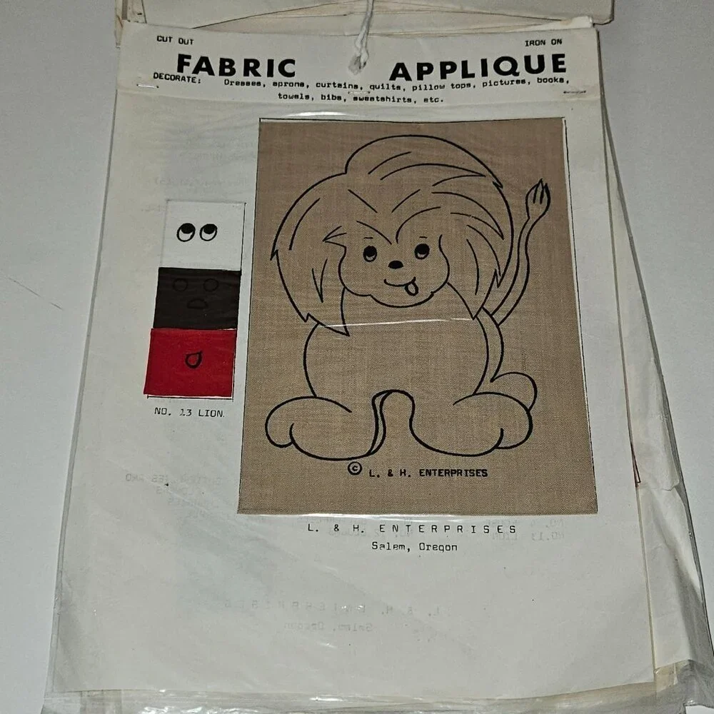 VTG 19 Fabric Applique Lot Red Apple Gray Dog Duck Lion Butterfly Flowers READ